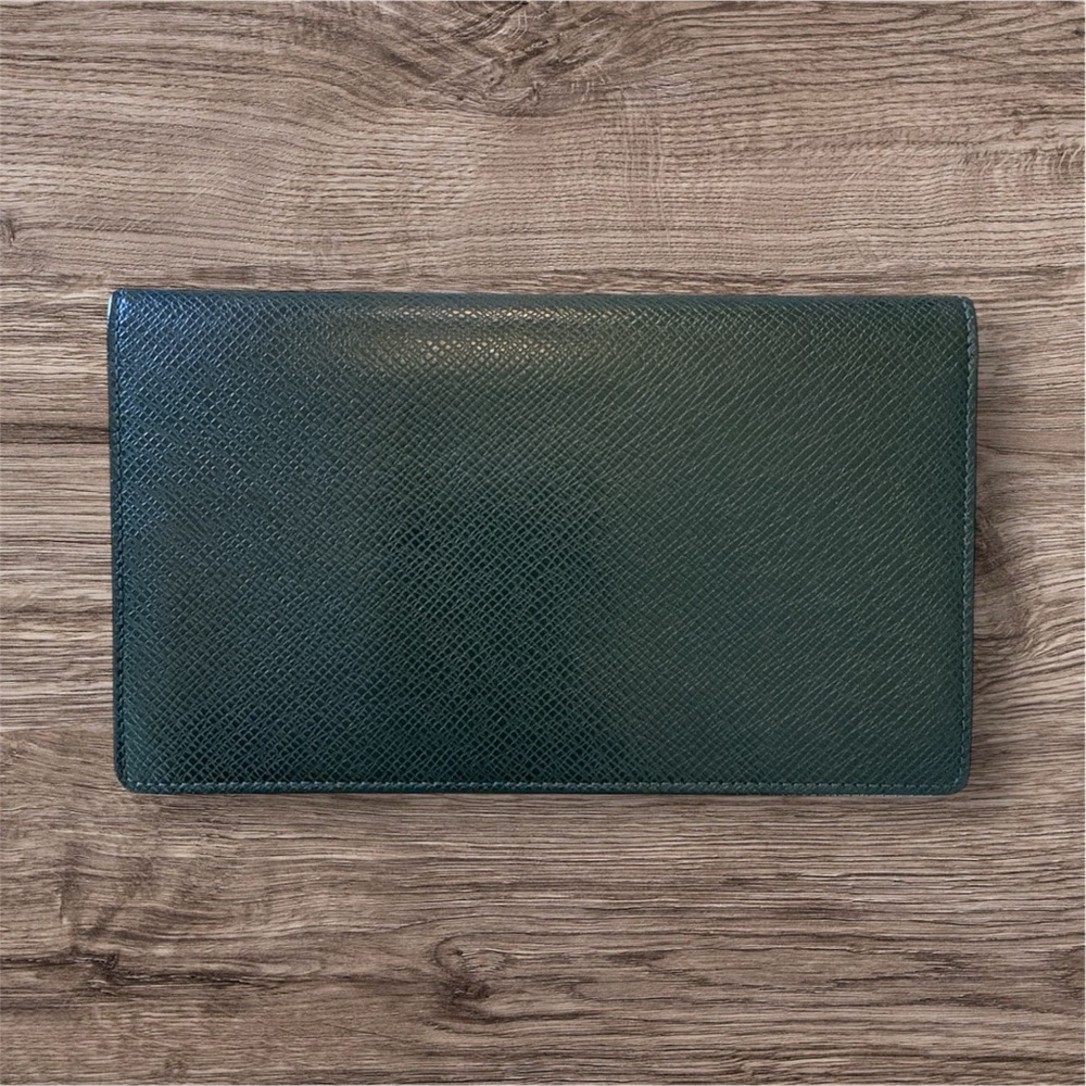 SOLD Louis Vuitton Vintage Tiaga Bi-Fold Wallet